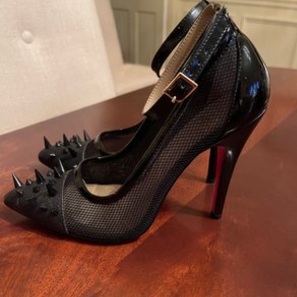 Christian Louboutin Spike Heels with ankle strap - Size 39 - Picture 3 of 10